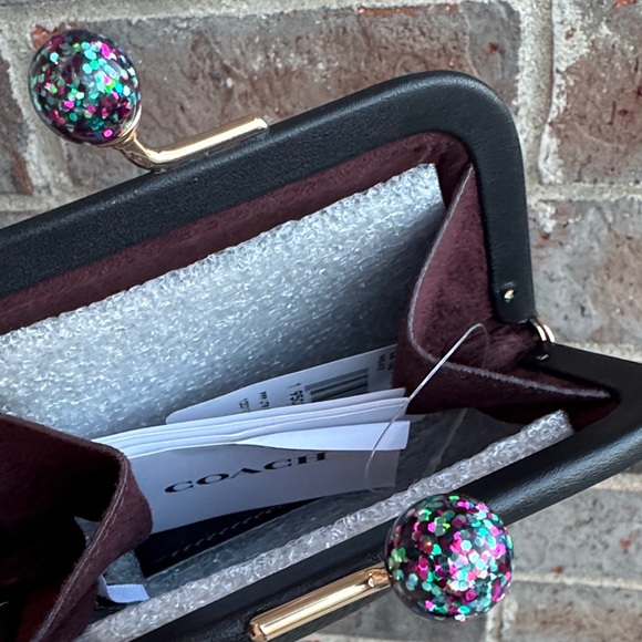 Coach Nora Black Leather Kisslock - Picture 6 of 8